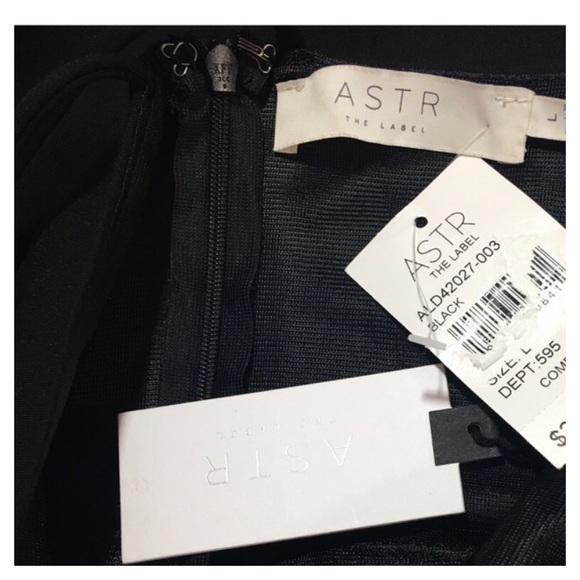 NWT ASTR the Label Side Cut Out Bodycon Dress - Picture 4 of 6